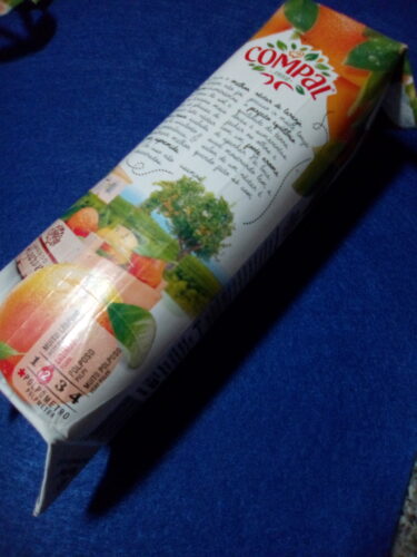 Fruta em embalagem protegida